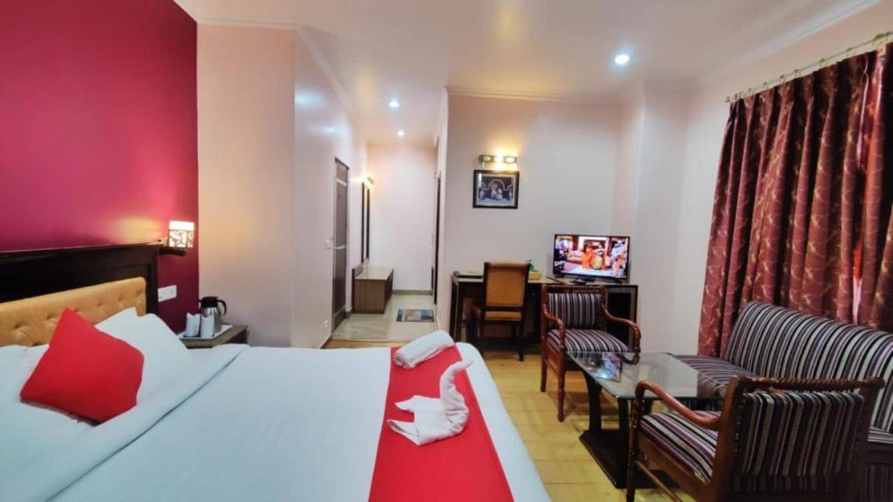Hotel Marc Σίμλα Εξωτερικό φωτογραφία