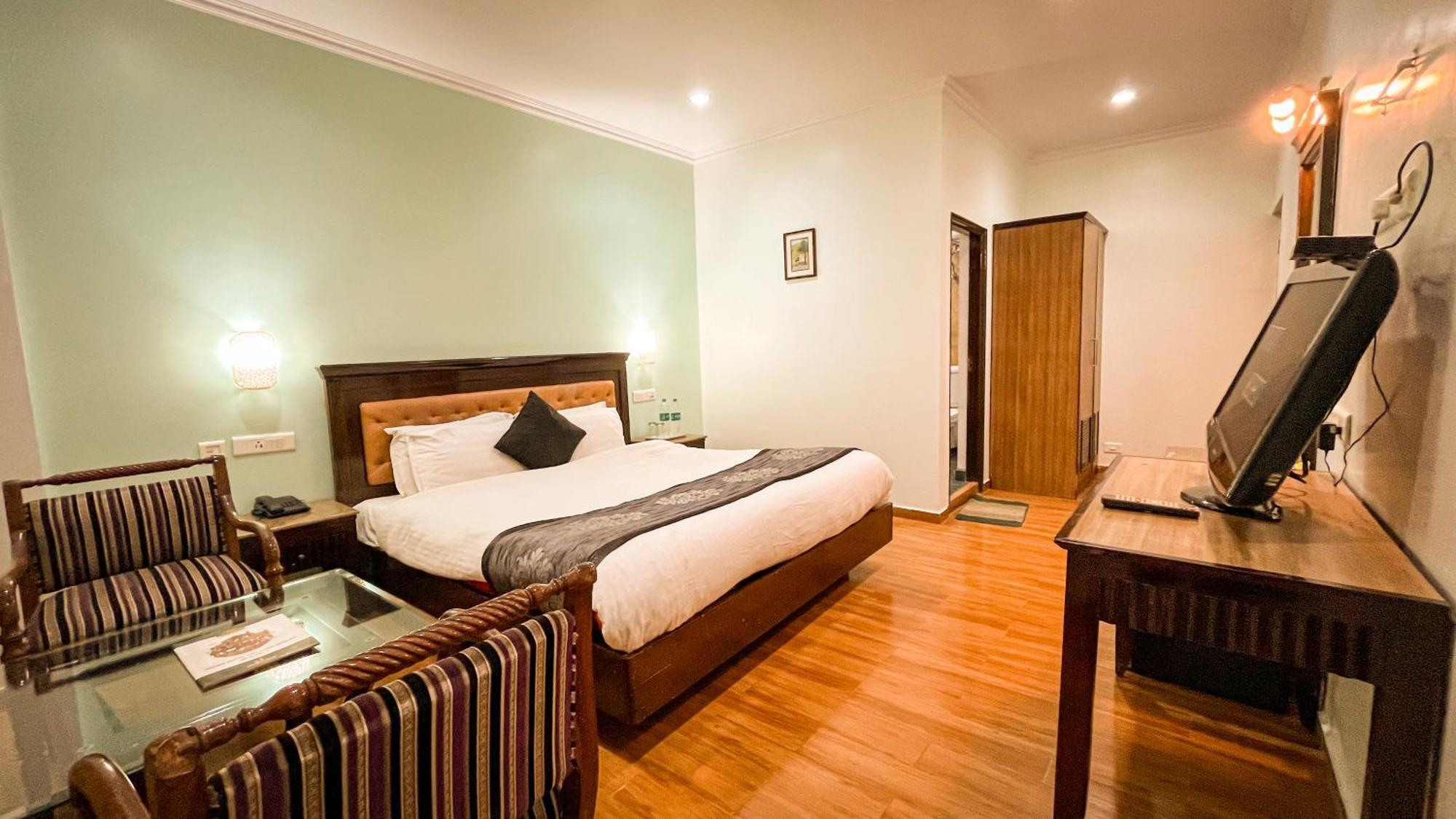 Hotel Marc Σίμλα Εξωτερικό φωτογραφία