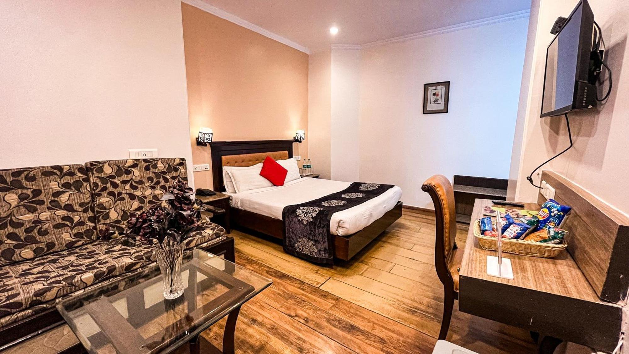 Hotel Marc Σίμλα Εξωτερικό φωτογραφία